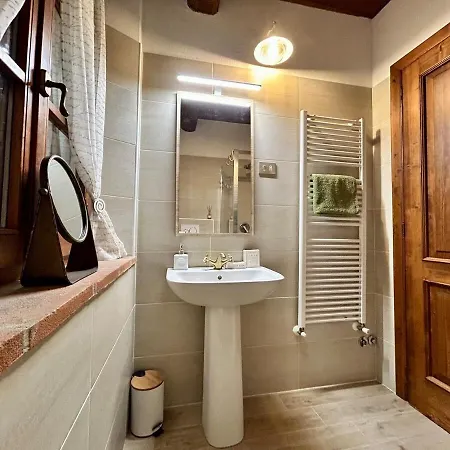 Little Tuscany - Open November 2025 Cortona